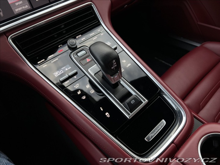 Porsche Panamera 4 Sport Chrono 2019