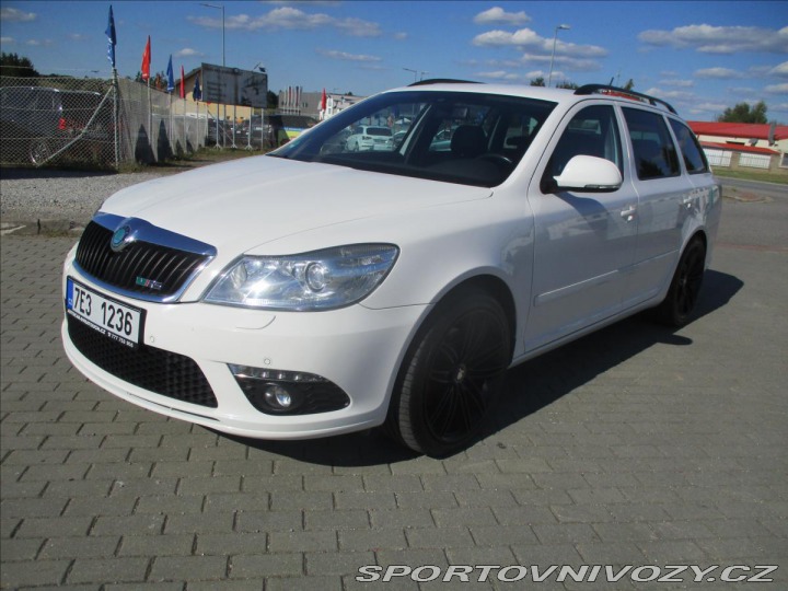 Škoda Octavia RS 2,0 TDi RS 125kw DSG 2maj 2012