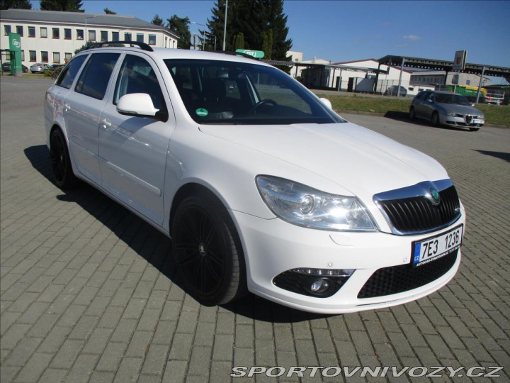 Škoda Octavia RS 2,0 TDi RS 125kw DSG 2maj 2012