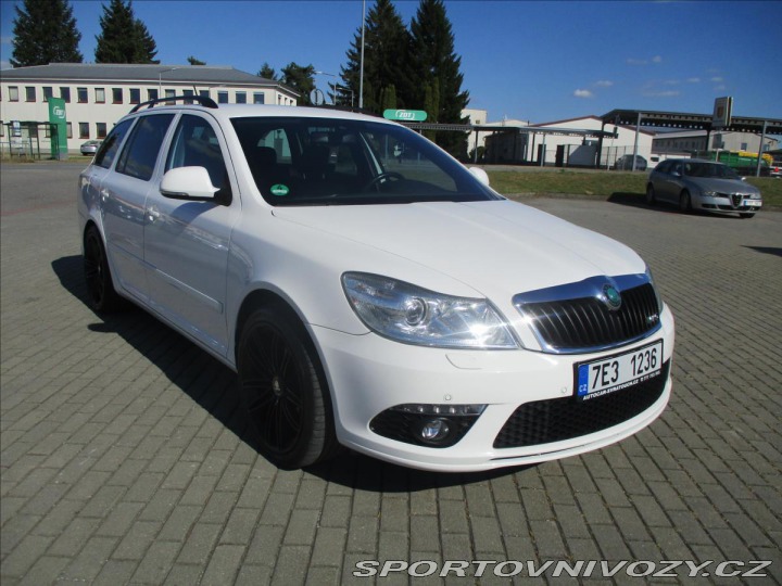 Škoda Octavia RS 2,0 TDi RS 125kw DSG 2maj 2012