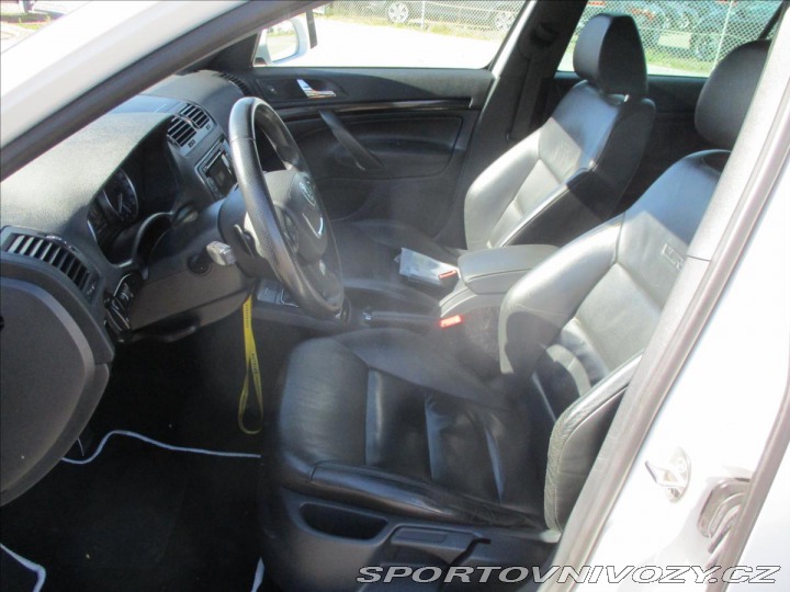 Škoda Octavia RS 2,0 TDi RS 125kw DSG 2maj 2012