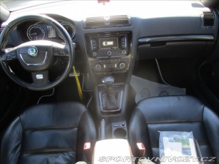 Škoda Octavia RS 2,0 TDi RS 125kw DSG 2maj 2012
