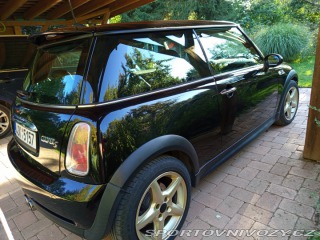 Mini Cooper Cooper R53 2005