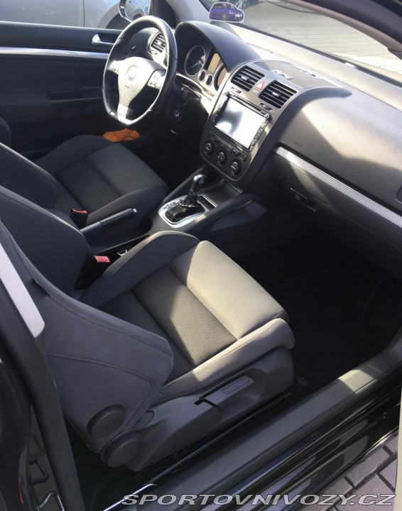 Volkswagen Golf VW golf r32 2007