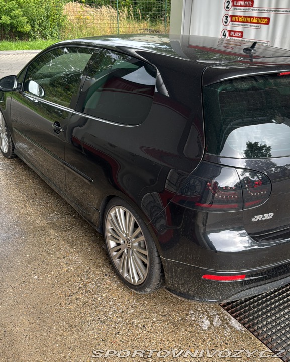 Volkswagen Golf VW golf r32 2007
