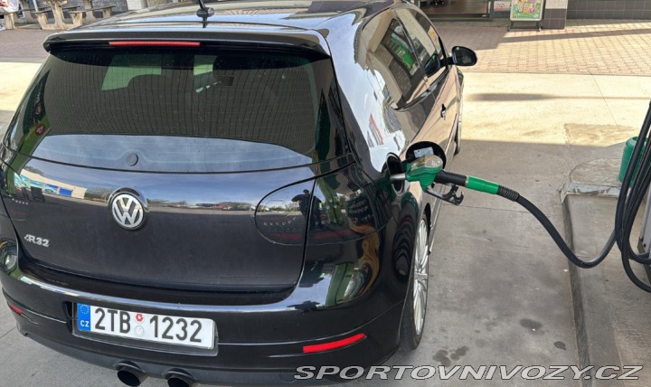 Volkswagen Golf VW golf r32 2007