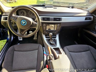 BMW 3 e91 325i N52B25A 2006