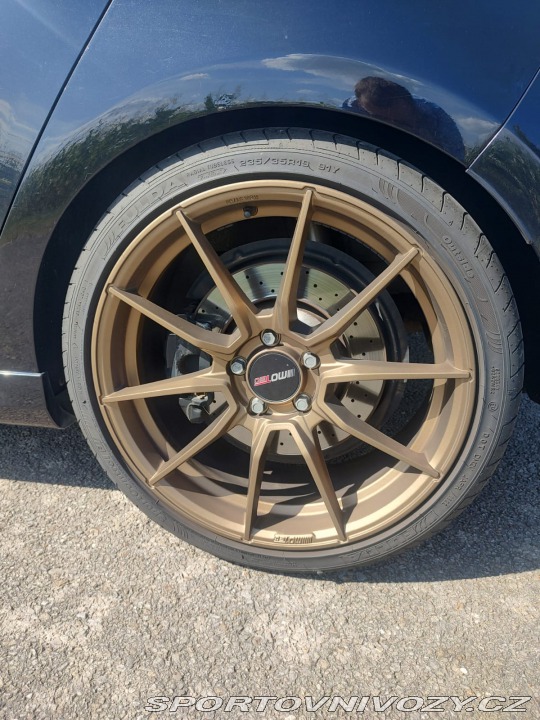 Volkswagen Golf 6 R 2011