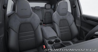 Porsche Cayenne GTS Coupé 2025
