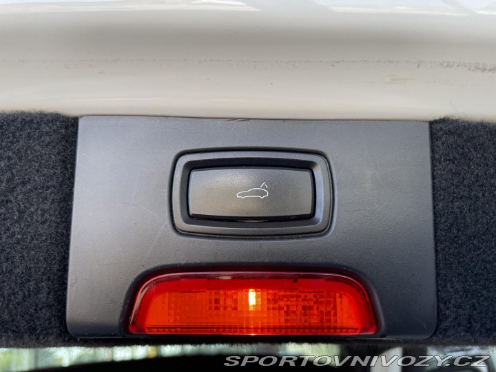 Porsche Cayenne  1800