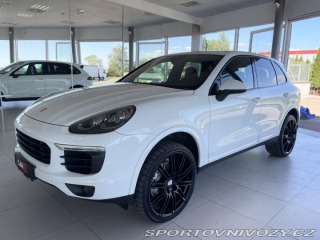 Porsche Cayenne  1800