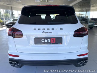 Porsche Cayenne  1800
