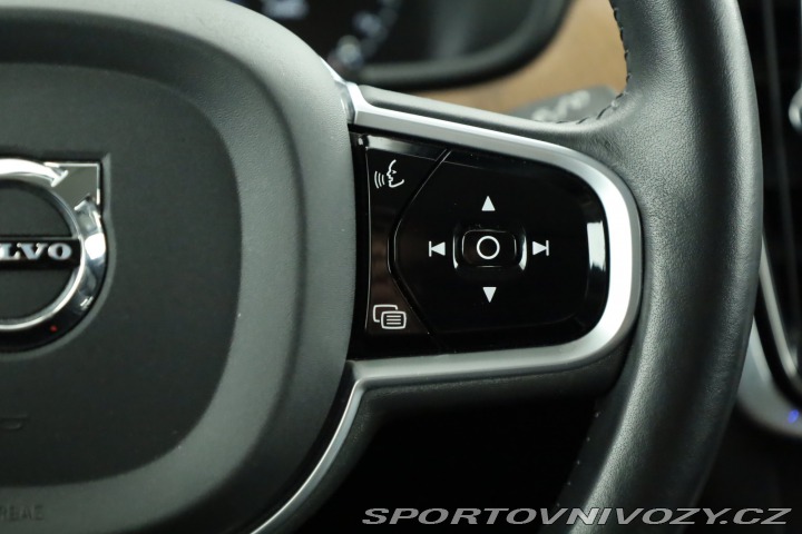 Volvo V90 T8 Twin Engine AWD 2019
