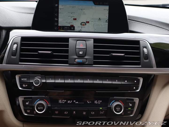 BMW 3 330e iPerformance 2018