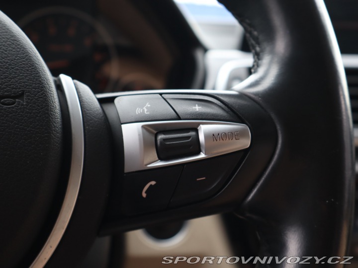BMW 3 330e iPerformance 2018