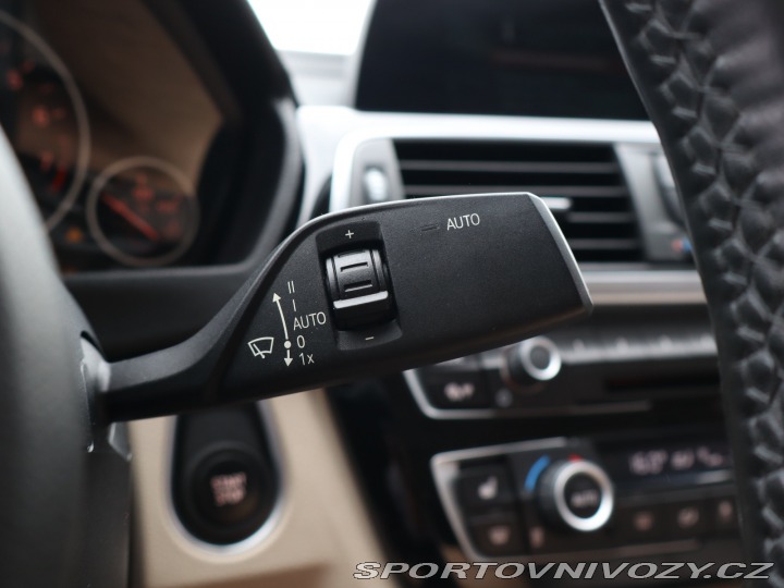 BMW 3 330e iPerformance 2018