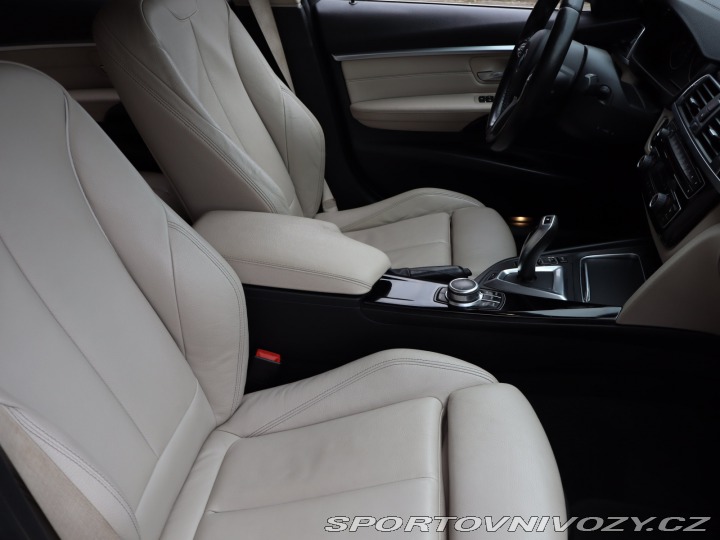 BMW 3 330e iPerformance 2018