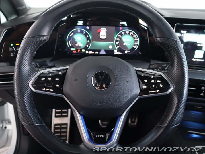 Volkswagen Golf GTE 2020