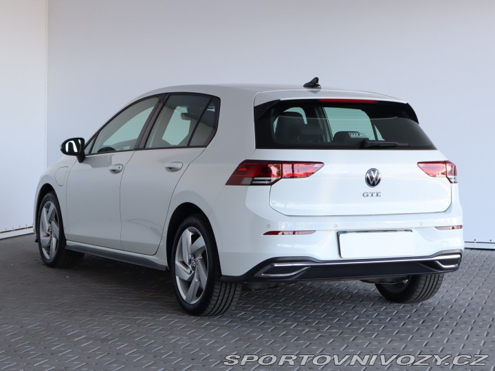 Volkswagen Golf GTE 2020