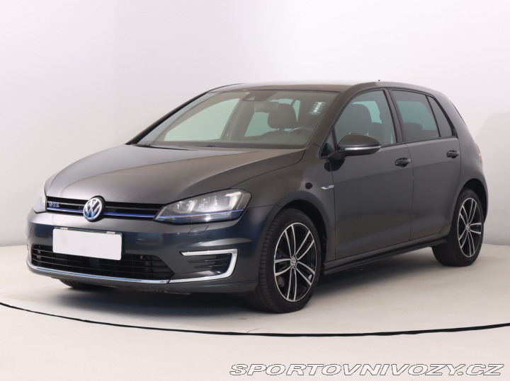 Volkswagen Golf GTE 2015