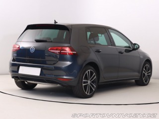Volkswagen Golf GTE 2015