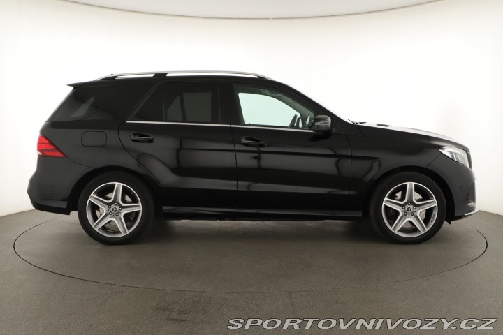 Mercedes-Benz Ostatní modely GLE AMG Line GLE 500 2017