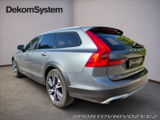 Volvo V90 2,0 T5 Cross Country AWD 2019