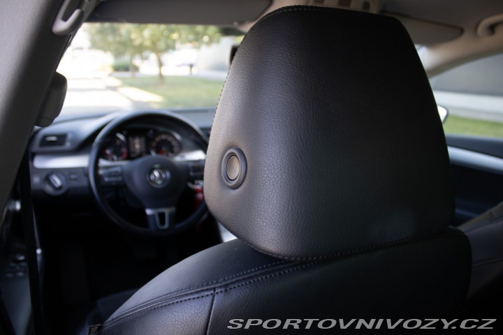 Volkswagen Passat CC CC  R-line 2.0TDi DSG /aj 2010