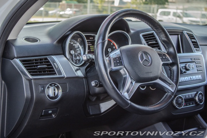 Mercedes-Benz Ostatní modely ML L 350 BLUETEC 4MATIC AMG 2014