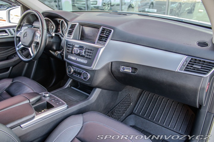 Mercedes-Benz Ostatní modely ML L 350 BLUETEC 4MATIC AMG 2014