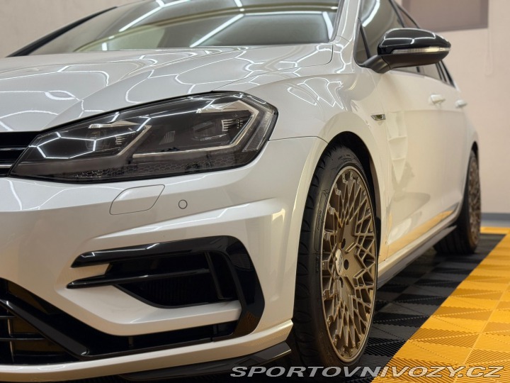 Volkswagen Golf R 2019
