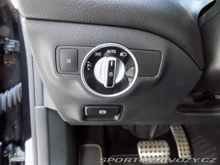 Mercedes-Benz CLA 220d/AMG-Line/Bi-xenon/LE 2013