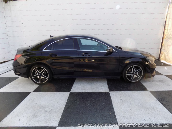 Mercedes-Benz CLA 220d/AMG-Line/Bi-xenon/LE 2013
