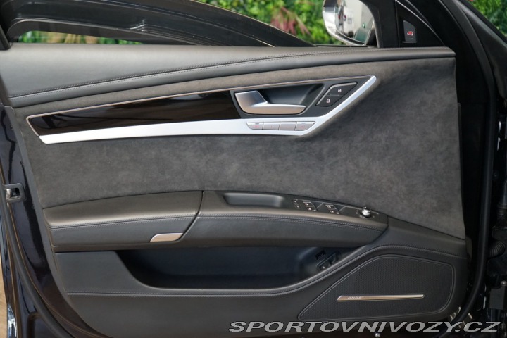 Audi Ostatní modely A8 SECURITY*VR9*PAX*360*MASÁ 2012