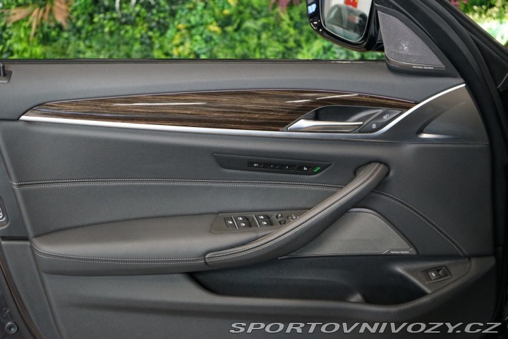 BMW 5 530d*xDRIVE*TOURING*H/K*3 2020