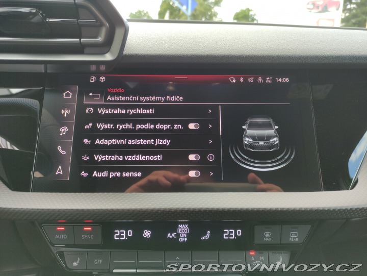 Audi RS3  2025