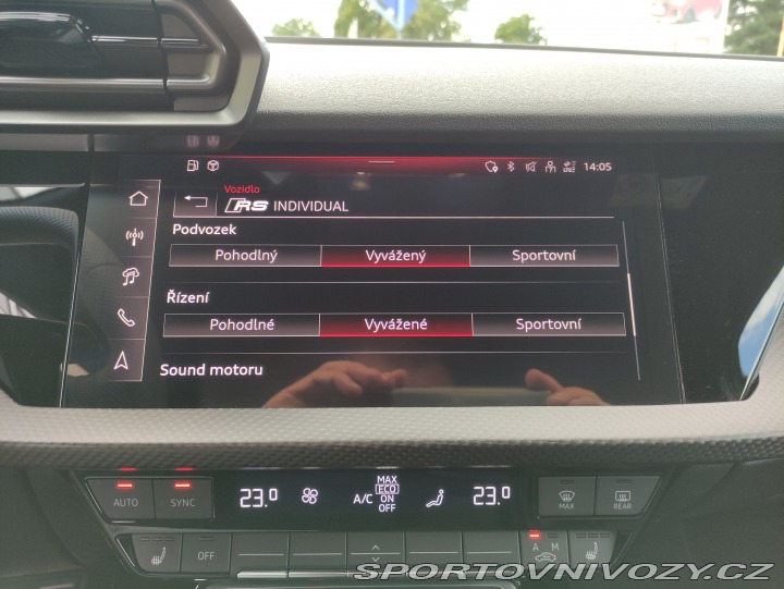 Audi RS3  2025