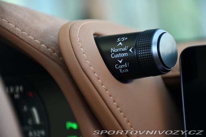 Lexus LC 500 5.0 V8 SPORT+ PŘÍPRAV 2024