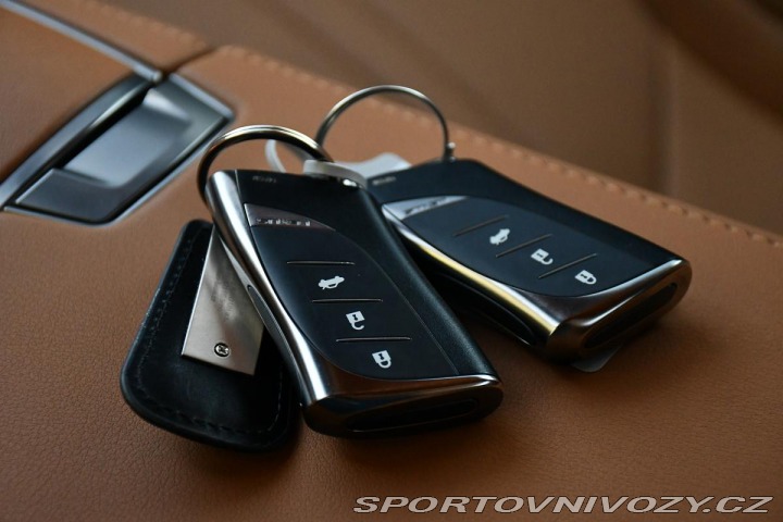 Lexus LC 500 5.0 V8 SPORT+ PŘÍPRAV 2024