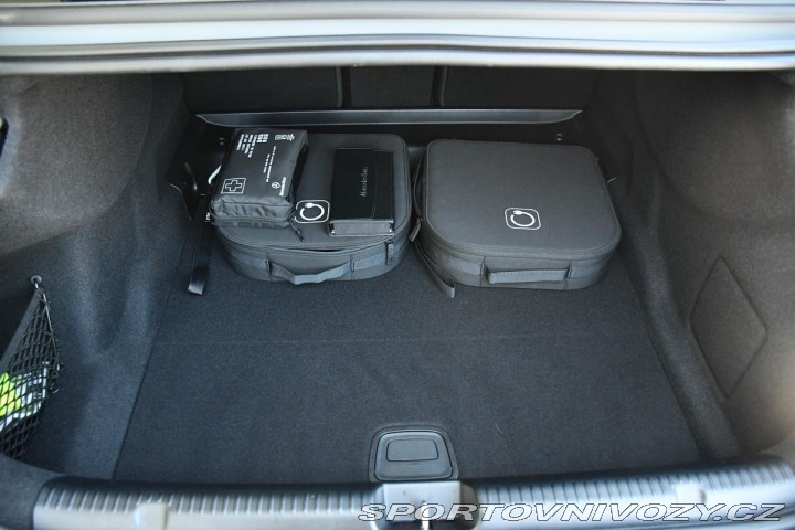 Mercedes-Benz Ostatní modely EQE 350 4MATIC AMG 2024
