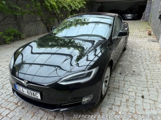 Tesla Model S 90D 2016