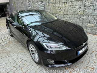 Tesla Model S 90D 2016