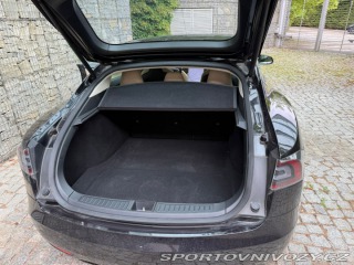 Tesla Model S 90D 2016