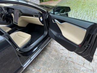 Tesla Model S 90D 2016
