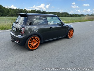 Mini Cooper Cooper S 2011