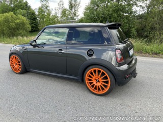 Mini Cooper Cooper S 2011