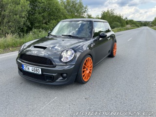 Mini Cooper Cooper S 2011