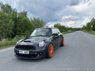 Mini Cooper Cooper S 2011