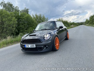 Mini Cooper Cooper S 2011