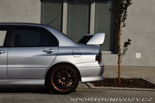 Mitsubishi Lancer EVO  2005